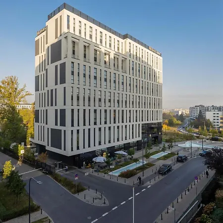 Spacious With Functional Furnishings And Two Bedrooms, Perfect For Business Trips By Renters Apartman *